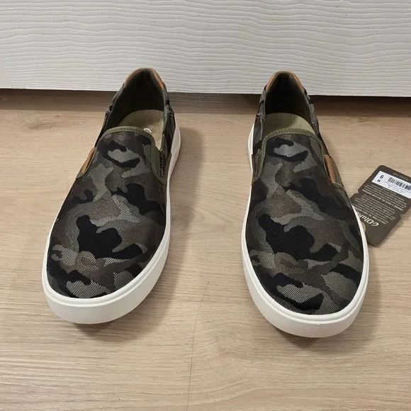 OluKai Green‎ Camo Lae'Ahi Pa'i Outdoor Versatile Lifestyle Sneakers Size 9